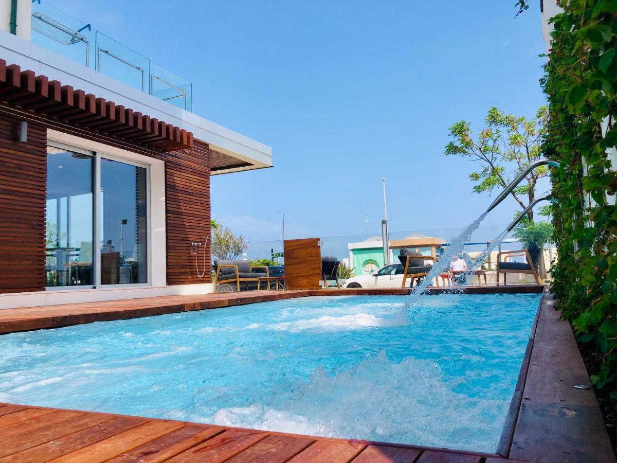Hotel Columbia Bellaria-Igea Marina Exterior photo